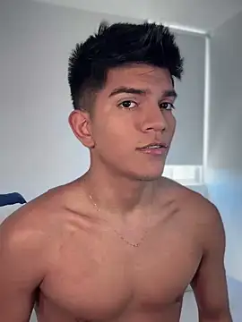 santiago 01 online show from January 18, 6:53 pm