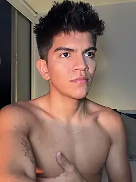 santiago 01 online show from December 16, 11:07 pm