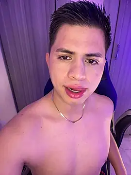 Niicky1  online show from April 4, 12:57 pm