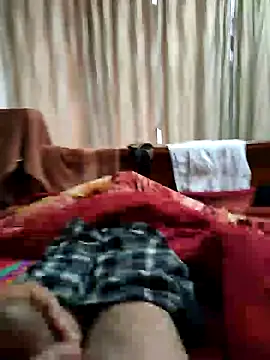 Snapshot of Nuttysub chatting on January 22, 2:26 am Nuttysub online show from January 22, 2:26 am