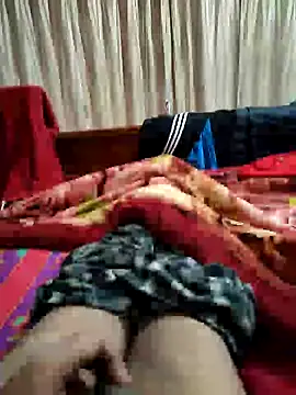 Snapshot of Nuttysub chatting on January 7, 3:05 am Nuttysub online show from January 7, 3:05 am