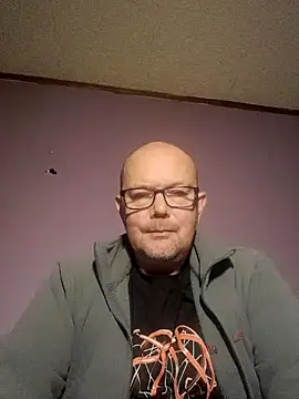 Snapshot of hairy_orbite chatting on October 7, 6:06 am hairy orbite online show from October 7, 6:06 am