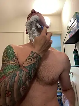 Yourhotboy 42 online show from May 3, 12:52 pm