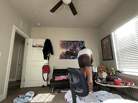 4EVAGLACIERS online show from April 12, 2:07 pm