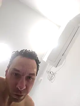 Iliketocooksquirt25 online show from February 10, 5:12 am