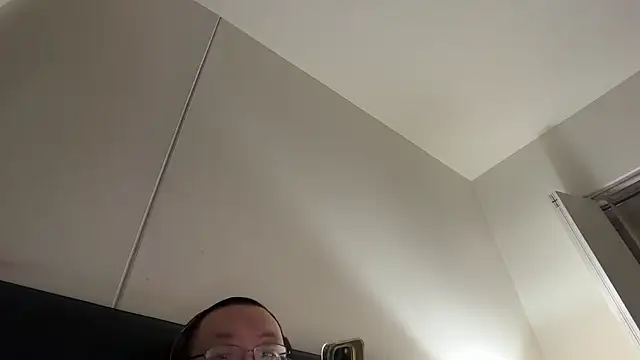 slaveasianboy online show from May 24, 9:37 am