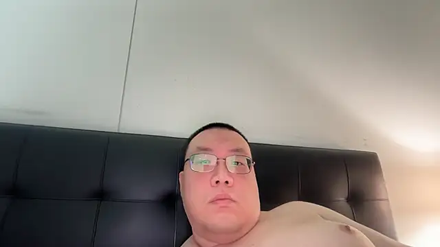 slaveasianboy online show from June 3, 12:18 pm