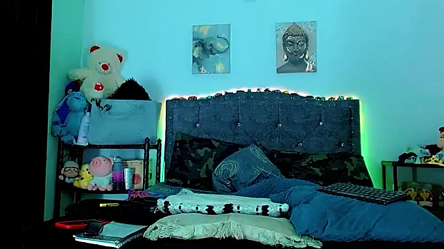 Liamscott  online show from February 15, 1:34 am