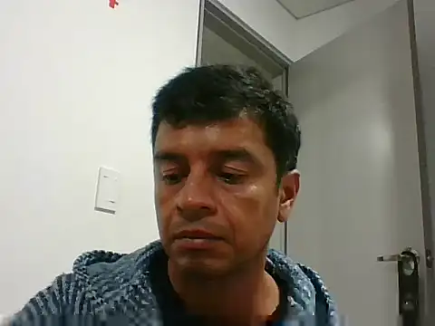 Snapshot of perxxxeo_ chatting on October 11, 1:09 am perxxxeo  online show from October 11, 1:09 am