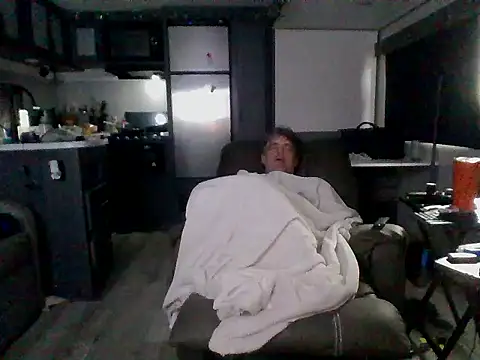 lateniter online show from December 13, 7:53 pm