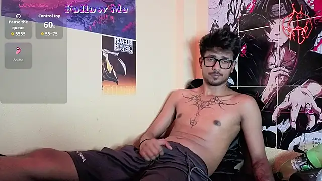 just fucks online show from May 24, 8:59 pm