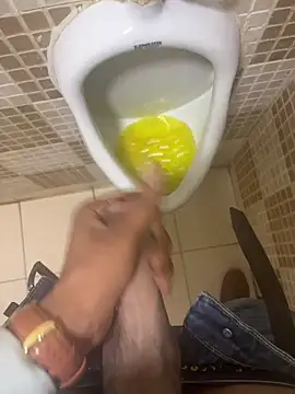 hitlar1026 online show from April 10, 7:48 am