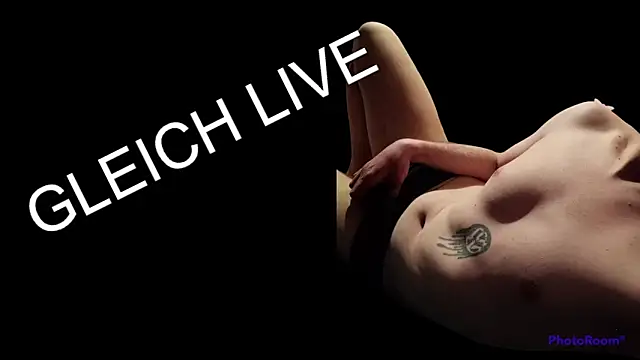 Markxen cam online show from April 19, 2:55 am