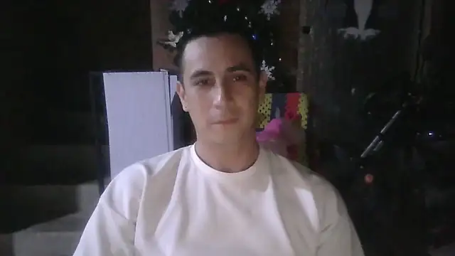 Rejy1992 online show from December 22, 3:47 am