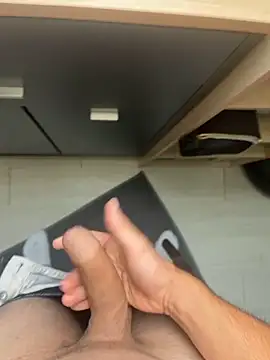 Mecchaud06 online show from April 28, 12:32 pm