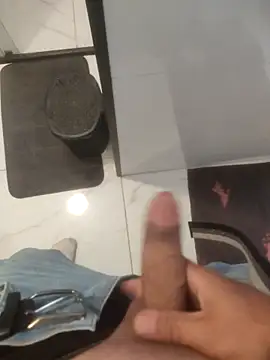 dredre1069 online show from November 19, 6:52 pm