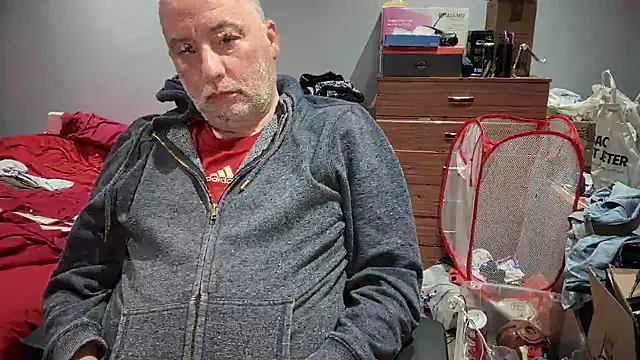 LondonTeffy online show from January 8, 10:04 pm