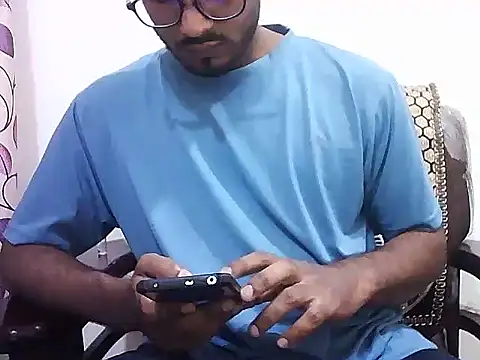 Snapshot of Sad_fuckerz chatting on September 26, 11:30 am Sad fuckerz online show from September 26, 11:30 am
