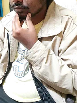 Brown Munda047 online show from December 19, 12:13 pm