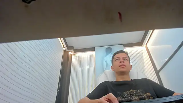 AgarEvans online show from March 7, 5:27 am