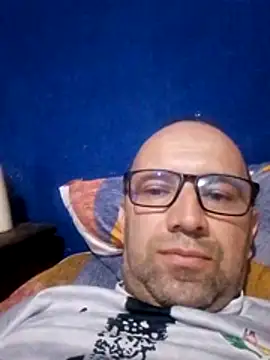 PollonColombiano2023 online show from July 6, 1:24 am