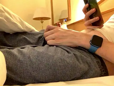 Hebrewhammers42 online show from December 28, 8:36 pm