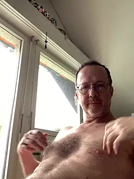 Lolodamour72 online show from April 14, 4:28 pm