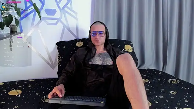 Aron-santoro online show from December 28, 4:08 am