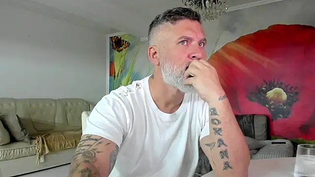 BlowMyXXL online show from March 28, 6:41 pm