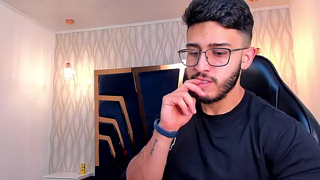 Liam Kleiin online show from January 19, 11:23 am