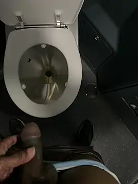 maleesa online show from March 22, 3:28 pm