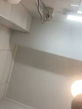 Elrubiolargo online show from January 23, 12:35 am