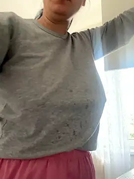 czruz online show from April 16, 7:41 am