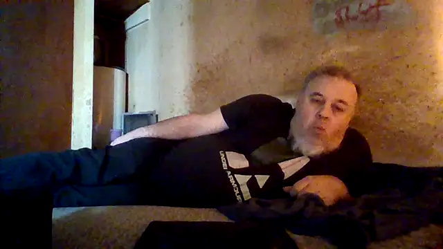 Nightshade7712 online show from March 3, 7:21 pm