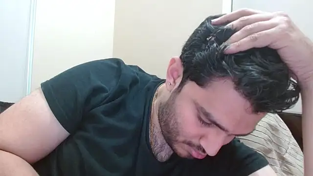 robintoit online show from November 26, 6:16 am