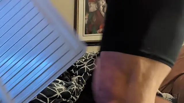 Armyexhibitionistvet online show from February 18, 2:37 pm