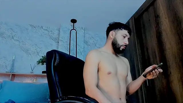 bruno woods online show from December 2, 5:13 pm