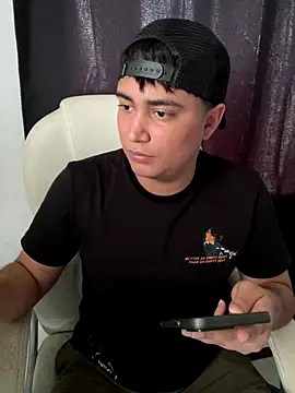 Snapshot of Angel_Brown1_ chatting on September 29, 6:37 pm Angel Brown1 online show from September 29, 6:37 pm