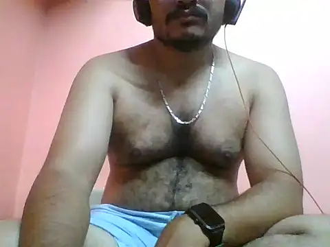 naughtymike0007 online show from February 11, 5:18 pm