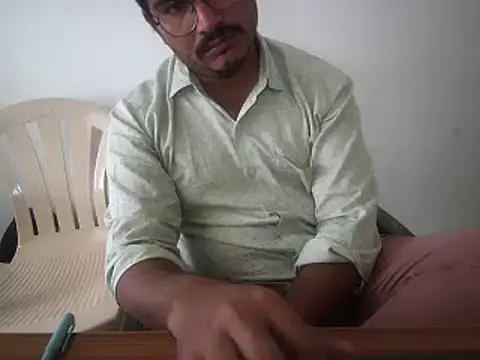 naughtymike0007 online show from November 17, 8:50 am