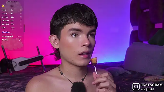 Angelo 018 online show from November 8, 7:11 am