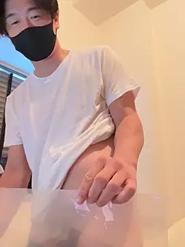 Snapshot of MTKIK chatting on March 9, 1:14 am MTKIK online show from March 9, 1:14 am