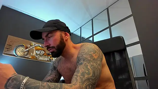 AronGrant online show from February 2, 8:57 am