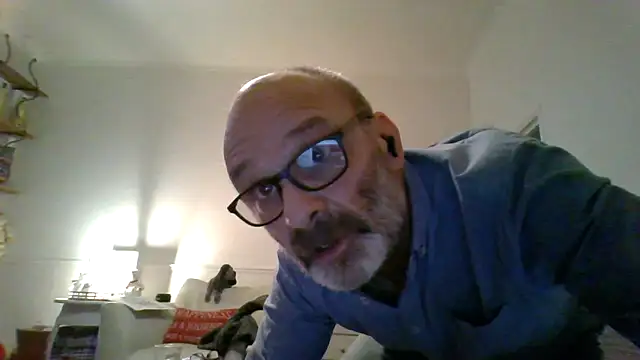 Shyboy817 online show from December 17, 7:09 pm