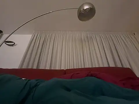 Snapshot of IL_GINECOLOGO_ chatting on December 8, 6:28 pm IL GINECOLOGO online show from December 8, 6:28 pm