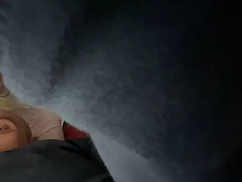 Snapshot of IL_GINECOLOGO_ chatting on December 8, 7:37 am IL GINECOLOGO online show from December 8, 7:37 am