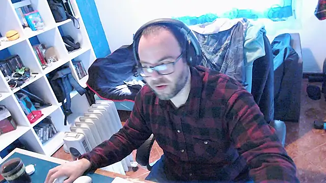 ravingr4d4 online show from January 31, 2:07 pm