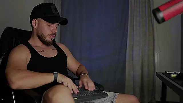 juliusmasters online show from September 13, 9:49 pm