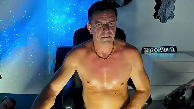 petr37pol online show from July 17, 1:02 am