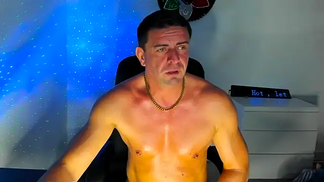 petr37pol online show from April 15, 9:15 pm